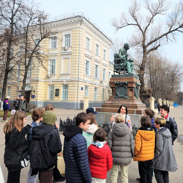 Пешеходные интерактивные экскурсии Елены Кибец